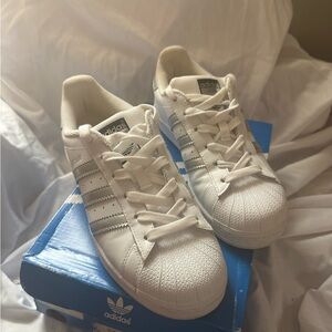 Adidas Kids White Superstar Sneakers 5.5